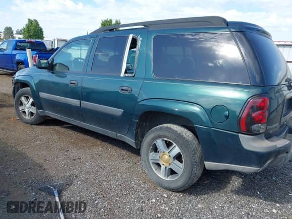 2005 Chevrolet TrailBlazer LT с VIN 1GNET16S856117011, выставлен на аукционе IAAI как лот 42369254 с пробегом Не указан миль и . История ставок и продаж доступна на DreamBid. Изображение 3.