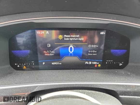 2022 Volkswagen Tiguan S с VIN 3VV0B7AX2NM123058, выставлен на аукционе Copart как лот 69807555 с пробегом 40 931 миль миль и Списание • Salvage title. История ставок и продаж доступна на DreamBid. Изображение 9.