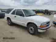 1998 Chevrolet Blazer LS with VIN 1GNCT18WXWK190283, listed as a Copart auction lot 55509465 with 154,808 mi miles and Salvage title. Bid and sale history available at DreamBid. Image 4.