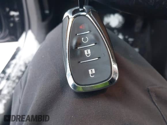 2019 Chevrolet Sonic Premier с VIN 1G1JF5SB8K4124388, выставлен на аукционе IAAI как лот 41410412 с пробегом 81 940 миль миль и . История ставок и продаж доступна на DreamBid. Изображение 11.