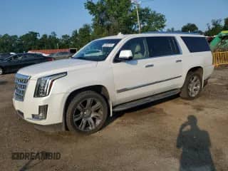 2017 Cadillac Escalade ESV Luxury с VIN 1GYS4HKJ5HR224285, выставлен на аукционе Copart как лот 62563795 с пробегом 136 011 миль миль и Списание • Salvage title. История ставок и продаж доступна на DreamBid. Изображение 1.