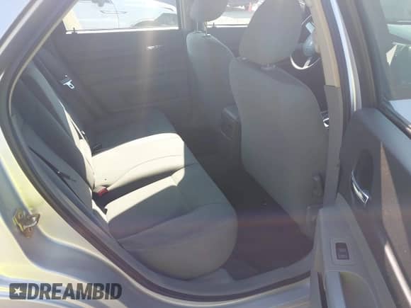 2005 Dodge Magnum SE with VIN 2D4FV48T95H515229, listed as a IAAI auction lot 42864417 with 94,622 mi miles and . Bid and sale history available at DreamBid. Image 8.
