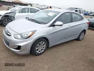 2013 Hyundai Accent GLS z VIN KMHCT4AE4DU529791, wystawiony jako IAAI lot #43308558 z przebiegiem 209 206 mil mil oraz . Historia ofert i sprzedaży dostępna na DreamBid. Obrazek 2.