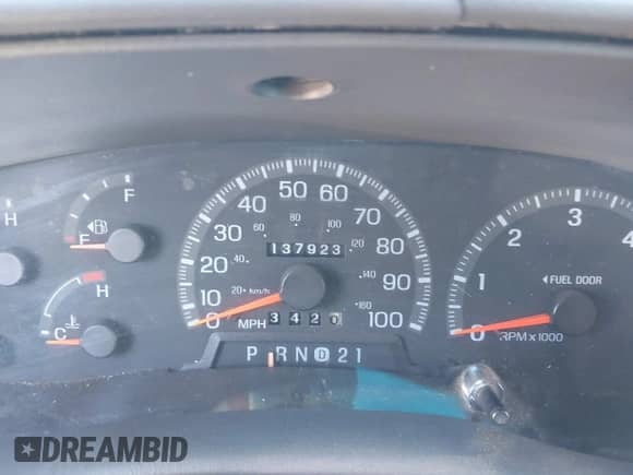 1997 Ford F-150 с VIN 1FTDX17W0VKC42859, выставлен на аукционе IAAI как лот 43426019 с пробегом 137 923 миль миль и . История ставок и продаж доступна на DreamBid. Изображение 7.