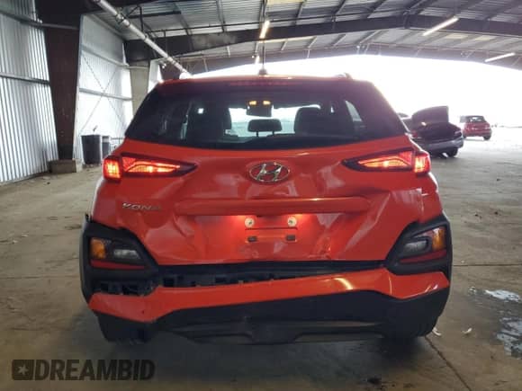 2019 Hyundai Kona SEL with VIN KM8K22AAXKU228293, listed as a Copart auction lot 70364475 with 37,435 mi miles and Salvage title. Bid and sale history available at DreamBid. Image 6.