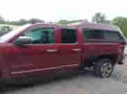 2015 Chevrolet Silverado 1500 LTZ z VIN 1GCVKSEC6FZ233870, wystawiony jako IAAI lot #41151651 z przebiegiem 150 111 mil mil oraz . Historia ofert i sprzedaży dostępna na DreamBid. Obrazek 6.