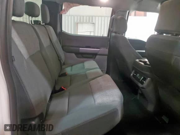 2025 Ford F-250 XLT с VIN 1FT7W2BT1SEE03961, выставлен на аукционе Copart как лот 81460455 с пробегом 5 065 миль миль и Списание • Salvage title. История ставок и продаж доступна на DreamBid. Изображение 10.