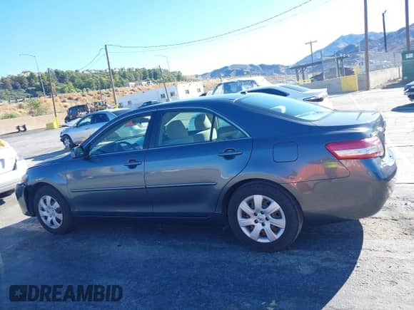 2011 Toyota Camry LE with VIN JTNBF3EK0B3006476, listed as a IAAI auction lot 43470079 with 113,317 mi miles and . Bid and sale history available at DreamBid. Image 14.