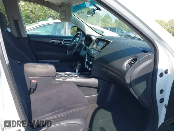 2013 Nissan Pathfinder SL with VIN 5N1AR2MN2DC620750, listed as a IAAI auction lot 42002534 with 137,571 mi miles and . Bid and sale history available at DreamBid. Image 5.