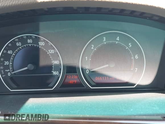 2006 BMW 7 Series 750i with VIN WBAHL83576DT05171, listed as a IAAI auction lot 42923233 with 66,131 mi miles and . Bid and sale history available at DreamBid. Image 7.