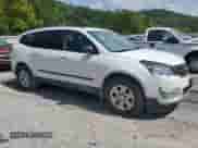 2017 Chevrolet Traverse LS с VIN 1GNKVFED9HJ148220, выставлен на аукционе Copart как лот 68853605 с пробегом 199 933 миль миль и Списание • Salvage title. История ставок и продаж доступна на DreamBid. Изображение 4.
