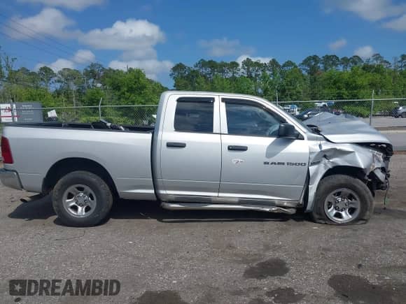 2011 Ram 1500 Big Horn with VIN 1D7RB1GT4BS688802, listed as a IAAI auction lot 42016903 with 134,475 mi miles and . Bid and sale history available at DreamBid. Image 13.