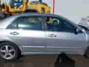 2003 Honda Accord EX z VIN 1HGCM55623A044884, wystawiony jako IAAI lot #41390454 z przebiegiem 409 567 mil mil oraz . Historia ofert i sprzedaży dostępna na DreamBid. Obrazek 13.