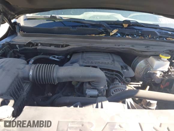 2020 Ram 1500 Big Horn z VIN 1C6SRFBT2LN214446, wystawiony jako IAAI lot #43329392 z przebiegiem 57 501 mil mil oraz . Historia ofert i sprzedaży dostępna na DreamBid. Obrazek 10.