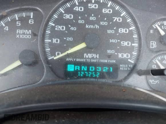 2001 Chevrolet Silverado 1500 с VIN 1GCEC14V91E184724, выставлен на аукционе IAAI как лот 42492877 с пробегом 130 000 миль миль и . История ставок и продаж доступна на DreamBid. Изображение 12.