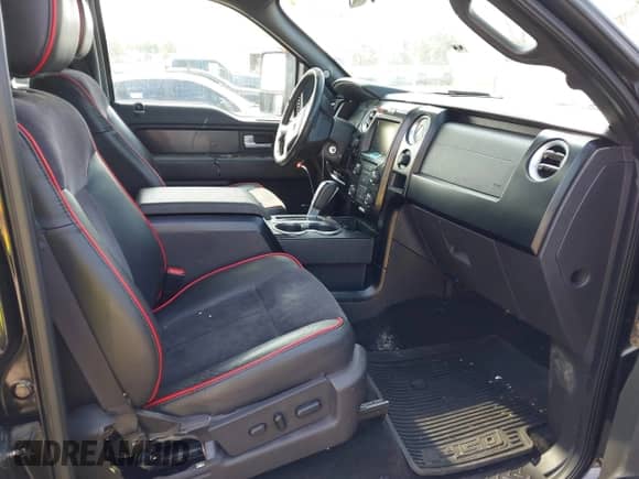 2013 Ford F-150 XLT с VIN 1FTFW1E65DFA48883, выставлен на аукционе IAAI как лот 42383313 с пробегом 185 190 миль миль и . История ставок и продаж доступна на DreamBid. Изображение 5.