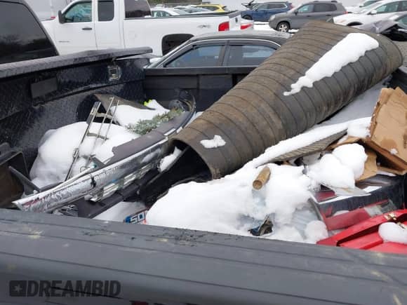 2011 Chevrolet Silverado 2500HD LT с VIN 1GC2KXCG1BZ171505, выставлен на аукционе IAAI как лот 41288344 с пробегом 114 648 миль миль и . История ставок и продаж доступна на DreamBid. Изображение 12.