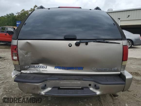 2001 Chevrolet Blazer LS with VIN 1GNCS18W61K109694, listed as a Copart auction lot 72926804 with 173,542 mi miles and Salvage title. Bid and sale history available at DreamBid. Image 6.