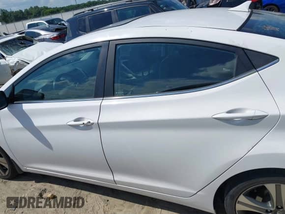 2015 Hyundai Elantra Sport с VIN KMHDH4AH9FU227092, выставлен на аукционе IAAI как лот 42867298 с пробегом 134 839 миль миль и . История ставок и продаж доступна на DreamBid. Изображение 15.