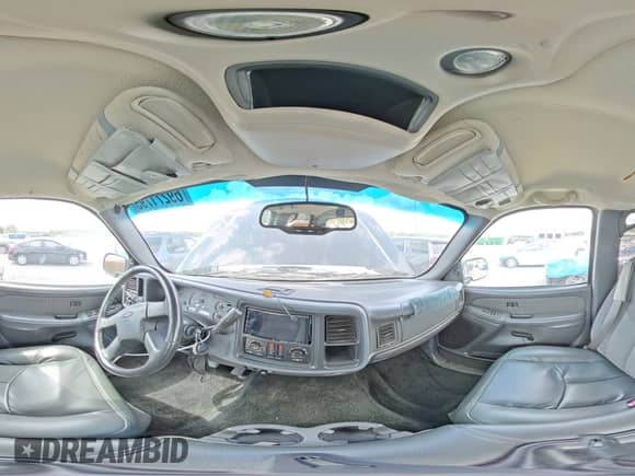 2003 Chevrolet Avalanche с VIN 3GNEC13T53G289120, выставлен на аукционе Copart как лот 69271795 с пробегом 202 569 миль миль и Списание • Salvage title. История ставок и продаж доступна на DreamBid. Изображение 15.