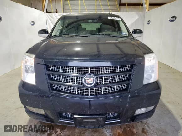 2014 Cadillac Escalade Premium with VIN 1GYS3CEF5ER186940, listed as a Copart auction lot 60464005 with 191,968 mi miles and Clean title. Bid and sale history available at DreamBid. Image 5.