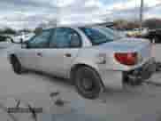 2000 Saturn SL z VIN 1G8ZH5285YZ230599, wystawiony jako Copart lot #42386685 z przebiegiem 328 710 mil mil oraz Czysty tytuł • Clean title. Historia ofert i sprzedaży dostępna na DreamBid. Obrazek 2.