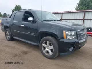 2008 Chevrolet Avalanche LTZ с VIN 3GNFK12318G102441, выставлен на аукционе IAAI как лот 43116648 с пробегом 236 751 миль миль и . История ставок и продаж доступна на DreamBid. Изображение 1.