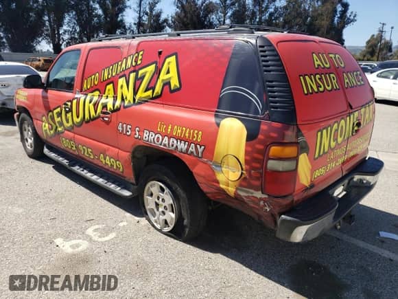 2001 Chevrolet Suburban LT с VIN 3GNEC16T01G167175, выставлен на аукционе Copart как лот 50233485 с пробегом 248 624 миль миль и Списание • Salvage title. История ставок и продаж доступна на DreamBid. Изображение 2.