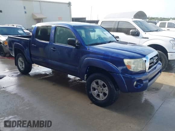 2007 Toyota Tacoma PreRunner z VIN 3TMJU62N57M041798, wystawiony jako IAAI lot #43423609 z przebiegiem 266 794 mil mil oraz . Historia ofert i sprzedaży dostępna na DreamBid. Obrazek 1.