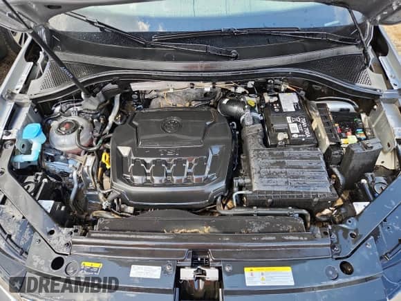 2024 Volkswagen Tiguan SE с VIN 3VVMB7AX8RM106112, выставлен на аукционе Copart как лот 69289365 с пробегом Не указан миль и На запчасти • Non repairable. История ставок и продаж доступна на DreamBid. Изображение 12.