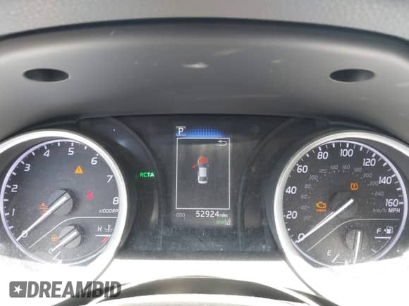 2021 Toyota Camry LE z VIN 4T1C11AK7MU516429, wystawiony jako IAAI lot #42794424 z przebiegiem 52 924 mil mil oraz . Historia ofert i sprzedaży dostępna na DreamBid. Obrazek 7.