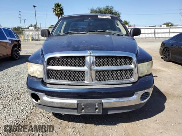 2003 Dodge 1500 ST z VIN 1D7HA18Z83J509220, wystawiony jako Copart lot #81741895 z przebiegiem 234 747 mil mil oraz Czysty tytuł • Clean title. Historia ofert i sprzedaży dostępna na DreamBid. Obrazek 5.