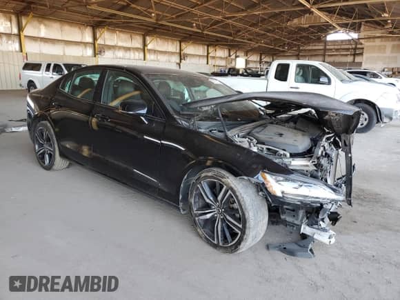 2019 Volvo S60 R-Design с VIN 7JR102FM5KG012652, выставлен на аукционе Copart как лот 67271705 с пробегом 70 133 миль миль и Списание • Salvage title. История ставок и продаж доступна на DreamBid. Изображение 4.