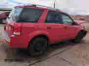2006 Saturn VUE z VIN 5GZCZ33D46S874799, wystawiony jako Copart lot #56225475 z przebiegiem 203 570 mil mil oraz Szkoda całkowita • Salvage title. Historia ofert i sprzedaży dostępna na DreamBid. Obrazek 3.