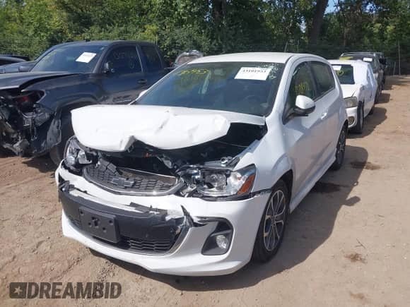 2019 Chevrolet Sonic LT с VIN 1G1JD6SB9K4134830, выставлен на аукционе IAAI как лот 43101953 с пробегом 73 572 миль миль и . История ставок и продаж доступна на DreamBid. Изображение 17.