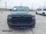 2025 Ram 1500 Big Horn z VIN 1C6RREFP3SN634401, wystawiony jako IAAI lot #41434346 z przebiegiem 4 226 mil mil oraz . Historia ofert i sprzedaży dostępna na DreamBid. Obrazek 12.