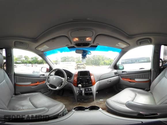 2010 Toyota Sienna XLE с VIN 5TDYK4CC6AS341542, выставлен на аукционе IAAI как лот 42372629 с пробегом 216 749 миль миль и . История ставок и продаж доступна на DreamBid. Изображение 19.