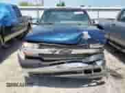 2002 Chevrolet Silverado 3500 LS z VIN 1GCJC39152E165945, wystawiony jako Copart lot #65569145 z przebiegiem 243 190 mil mil oraz Szkoda całkowita • Salvage title. Historia ofert i sprzedaży dostępna na DreamBid. Obrazek 5.