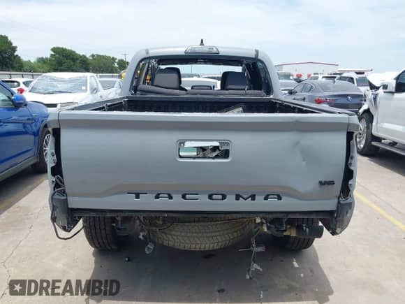 2019 Toyota Tacoma SR5 с VIN 3TMAZ5CN2KM096096, выставлен на аукционе IAAI как лот 42268939 с пробегом 82 935 миль миль и . История ставок и продаж доступна на DreamBid. Изображение 17.