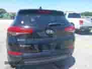 2018 Hyundai Tucson SEL z VIN KM8J3CA43JU736032, wystawiony jako IAAI lot #42025713 z przebiegiem 69 636 mil mil oraz . Historia ofert i sprzedaży dostępna na DreamBid. Obrazek 17.