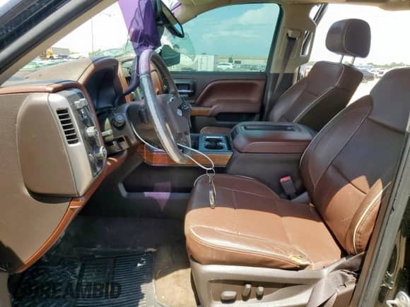 2015 Chevrolet Silverado 1500 High Country с VIN 3GCUKTEJ3FG438546, выставлен на аукционе Copart как лот 63519255 с пробегом 159 119 миль миль и Чистый • Clean title. История ставок и продаж доступна на DreamBid. Изображение 7.