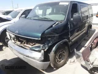 1999 Ford Econoline Cargo z VIN 1FDRE14W5XHC18732, wystawiony jako Copart lot #53006945 z przebiegiem 300 748 mil mil oraz Nie do naprawy • Non repairable. Historia ofert i sprzedaży dostępna na DreamBid. Obrazek 1.