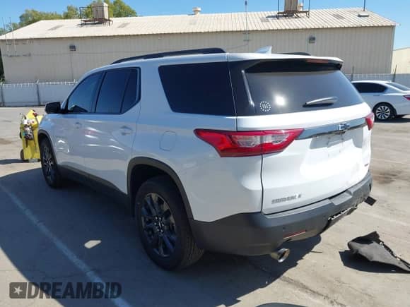 2020 Chevrolet Traverse RS z VIN 1GNERJKW9LJ268831, wystawiony jako IAAI lot #42691827 z przebiegiem 58 286 mil mil oraz . Historia ofert i sprzedaży dostępna na DreamBid. Obrazek 3.