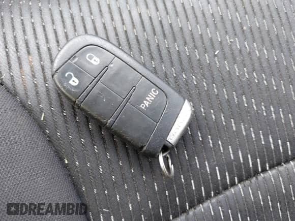 2012 Dodge Journey SXT z VIN 3C4PDCBB7CT355760, wystawiony jako IAAI lot #42735910 z przebiegiem Nie podano mil oraz . Historia ofert i sprzedaży dostępna na DreamBid. Obrazek 11.