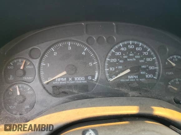 2001 Chevrolet Blazer LT z VIN 1GNDT13W61K226300, wystawiony jako Copart lot #69534994 z przebiegiem Nie podano mil oraz Czysty tytuł • Clean title. Historia ofert i sprzedaży dostępna na DreamBid. Obrazek 9.