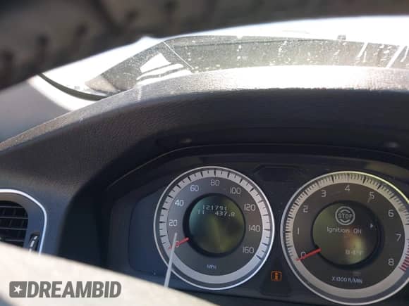 2012 Volvo S60 T5 с VIN YV1622FSXC2093928, выставлен на аукционе IAAI как лот 42684244 с пробегом 121 791 миль миль и . История ставок и продаж доступна на DreamBid. Изображение 7.