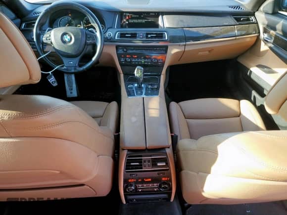 2015 BMW 7 Series 750Li xDrive with VIN WBAYF8C58FD654198, listed as a Copart auction lot 68926055 with 113,982 mi miles and Salvage title. Bid and sale history available at DreamBid. Image 8.