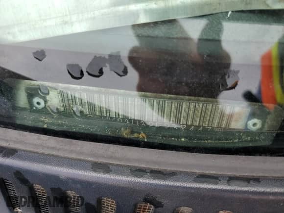 2002 Chevrolet Silverado 2500HD LS с VIN 1GCHK23U32F238447, выставлен на аукционе Copart как лот 84182575 с пробегом 368 947 миль миль и Списание • Salvage title. История ставок и продаж доступна на DreamBid. Изображение 12.