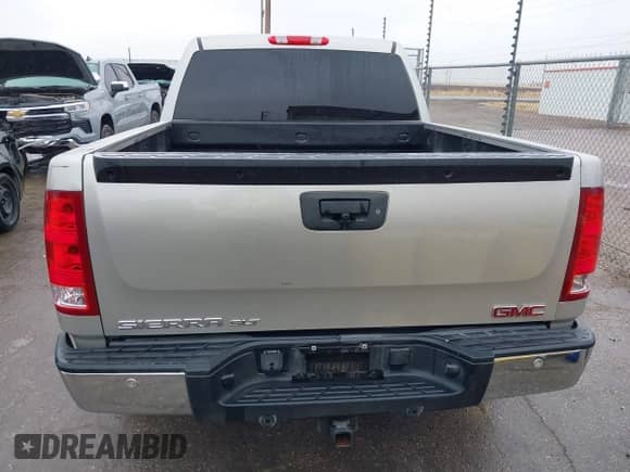 2008 GMC Sierra 1500 Work Truck with VIN 2GTEK13M881169431, listed as a IAAI auction lot 41435930 with 132,787 mi miles and . Bid and sale history available at DreamBid. Image 16.