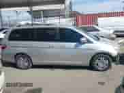 2005 Honda Odyssey EX с VIN 5FNRL38495B416810, выставлен на аукционе IAAI как лот 43412581 с пробегом 282 714 миль миль и . История ставок и продаж доступна на DreamBid. Изображение 14.
